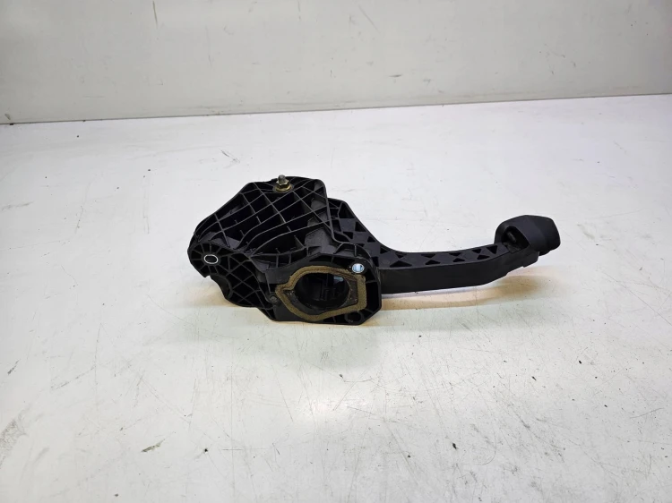 POMPKA POMPA SPRZĘGŁA AUDI VW SEAT 1K0721388B