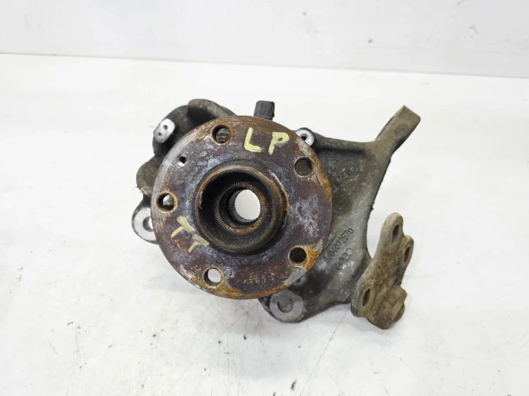 ZWROTNICA PIASTA LEWA AUDI TT TTS 8J 2.0 TFSI 8J0407257D