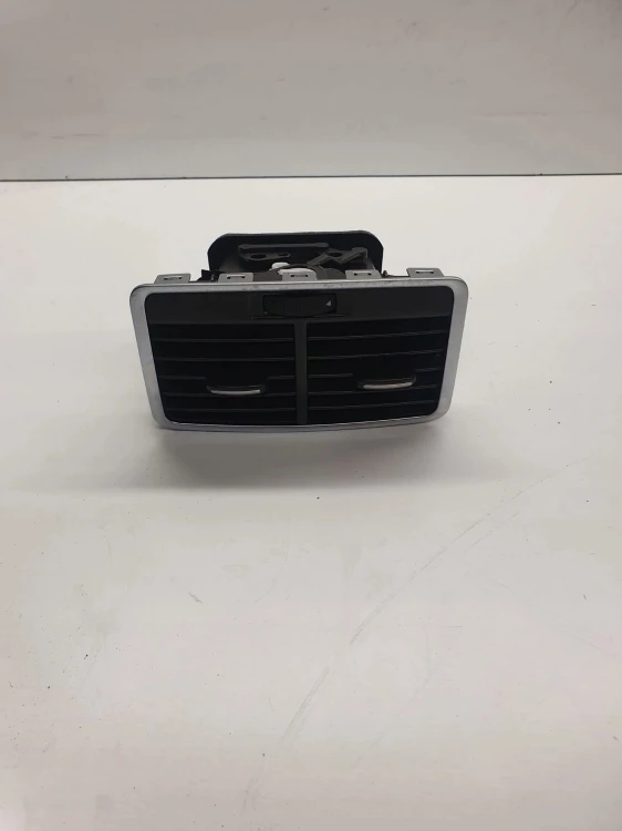 KRATKA NAWIEWU TYŁ AUDI A6 C6 4F0819203C