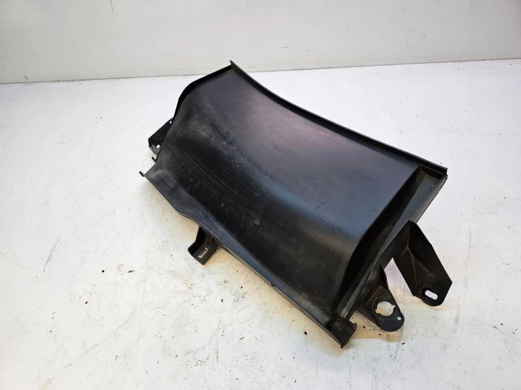 RYNNA PODSZYBIA AUDI A3 8V 8V1819979A