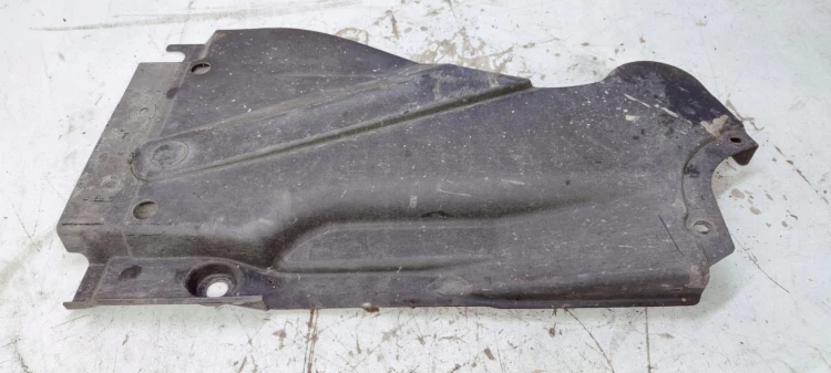 OSŁONA PODWOZIA PRAWY TYŁ AUDI A4 B6 B7 8E0825216D