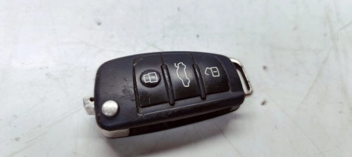 KLUCZYK PILOT SCYZORYK AUDI A1 8X Q3 8U 8X0837220D 6/24