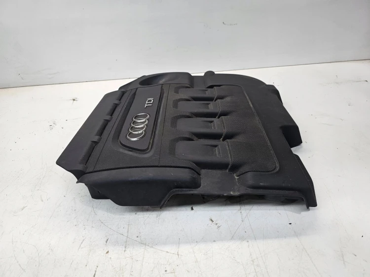 OSŁONA POKRYWA SILNIKA VW AUDI A1 8X A3 8V Q3 8U 04L103925R