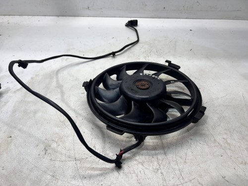 WIATRAK WENTYLATOR AUDI A4 B7 8E0959455Q 874586E