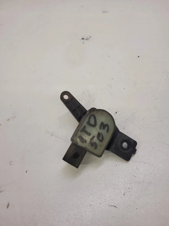 CZUJNIK POZIOMOWANIA ŚWIATEŁ AUDI A3 VW 1K0941274B