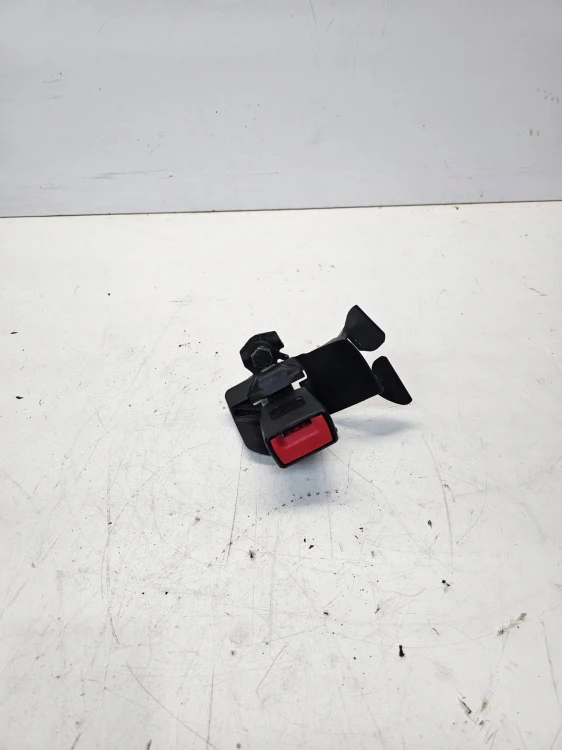 ZAPINKA PASA TYŁ AUDI A4 B8 A5 LIFT 8K0857740B