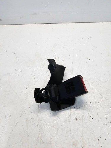 ZAPINKA PASA TYŁ AUDI A4 B8 A5 LIFT 8K0857740B