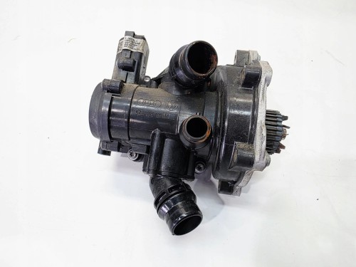 POMPA WODY ZAWÓR + TERMOSTAT AUDI A4 B9 A5 Q5 FY 2.0 TFSI 06L121111M