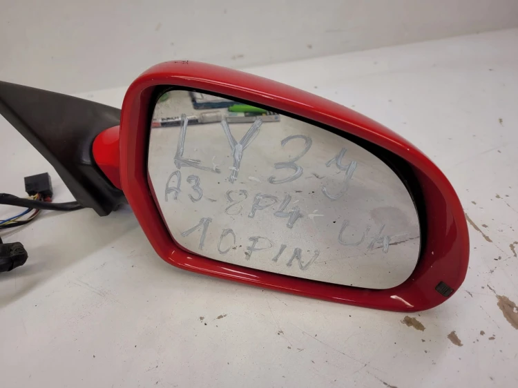 LUSTERKO PRAWE AUDI A3 8P LIFT LY3J 10-PIN UK 5D