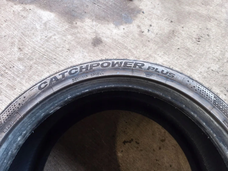 OPONA LATO LANVIGATOR CATCHPOWER PLUS 245/40R18 97Y 11/23 5MM