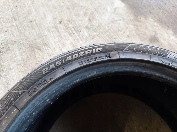 OPONA LATO LANVIGATOR CATCHPOWER PLUS 245/40R18 97Y 11/23 5MM