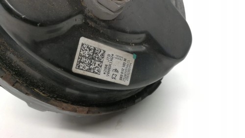 SERWO POMPA HAMULCOWA AUDI A4 B8 A5 Q5 8K0612103M