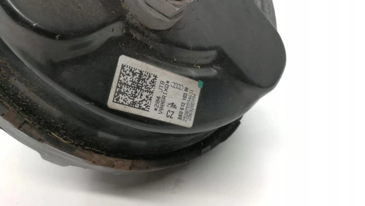SERWO POMPA HAMULCOWA AUDI A4 B8 A5 Q5 8K0612103M