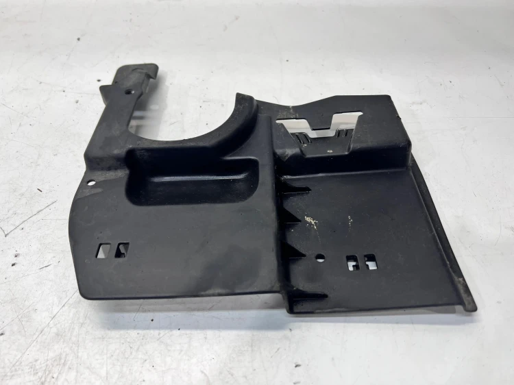 OSŁONA PODWOZIA AUDI A3 8V 8V0825271