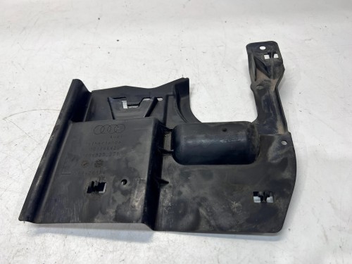 OSŁONA PODWOZIA AUDI A3 8V 8V0825271