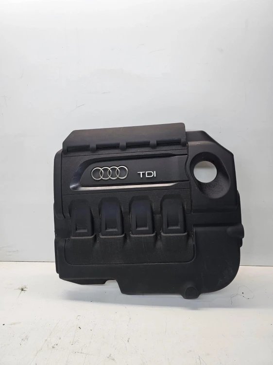 OSŁONA POKRYWA SILNIKA VW AUDI A1 8X A3 8V Q3 8U 04L103925R