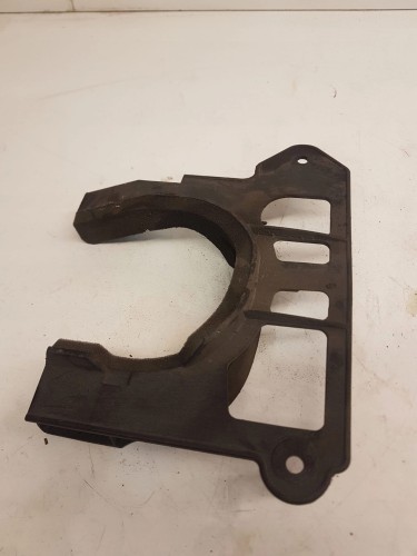 OSŁONA PÓŁOSI LEWA AUDI A6 C7 4G0863189