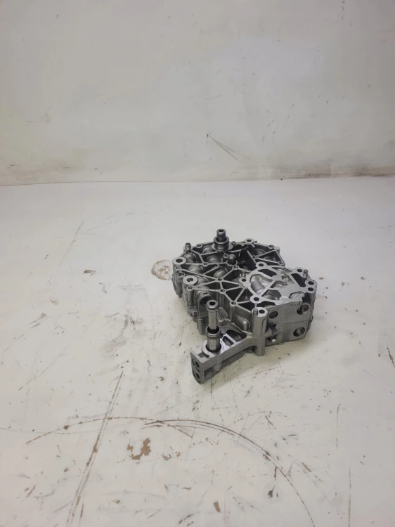 STEROWNIK POMPA OLEJU SKRZYNI JQL AUDI 01J325031