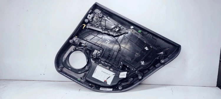 BOCZEK DRZWI L T SKÓRA AUDI A7 4G8867305 EU *71*