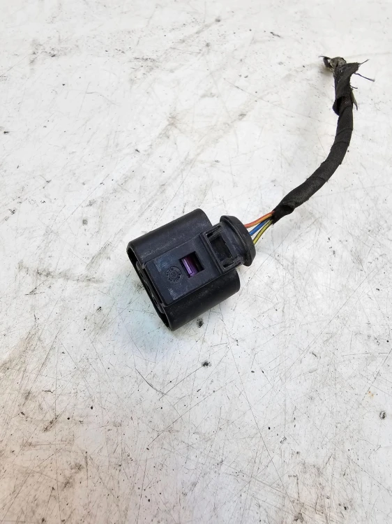 WTYCZKA KOSTKA PDC AUDI A3 8P A6 C6 a4 B6 B7 1J0973703