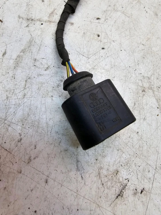 WTYCZKA KOSTKA PDC AUDI A3 8P A6 C6 a4 B6 B7 1J0973703