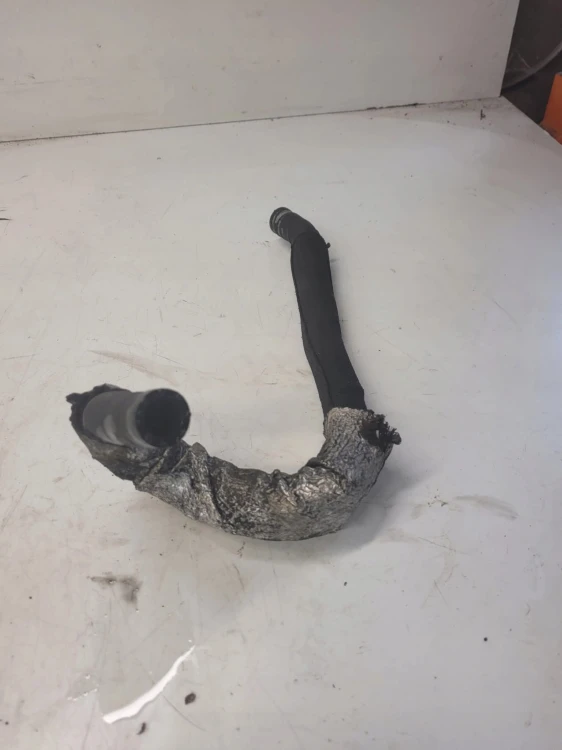 PRZEWÓD WSPOMAGANIA AUDI A4 B8 A5 Q5 8K0422887AE