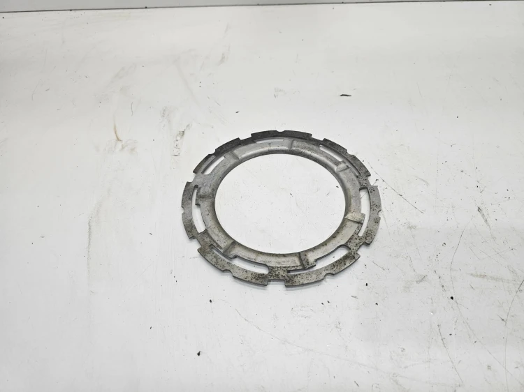 PIERŚCIEŃ ZAKRĘTKA ZBIORNIKA BAKU AUDI A6 C7 A7 4G 4G0131975
