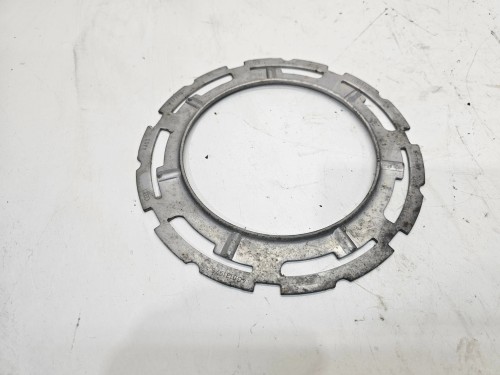 PIERŚCIEŃ ZAKRĘTKA ZBIORNIKA BAKU AUDI A6 C7 A7 4G 4G0131975
