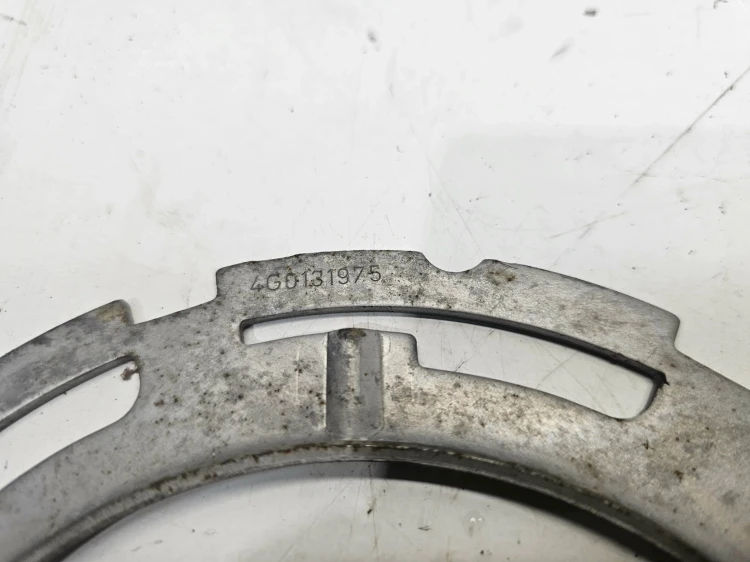PIERŚCIEŃ ZAKRĘTKA ZBIORNIKA BAKU AUDI A6 C7 A7 4G 4G0131975