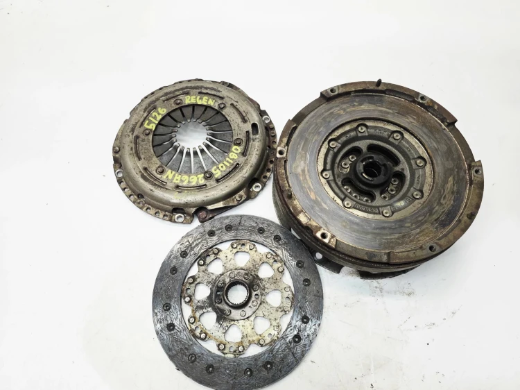 KOŁO DWUMASOWE SPRZĘGŁO AUDI A4 B8 A5 2.0 TDI TFSI 0B1105266AN 5/26
