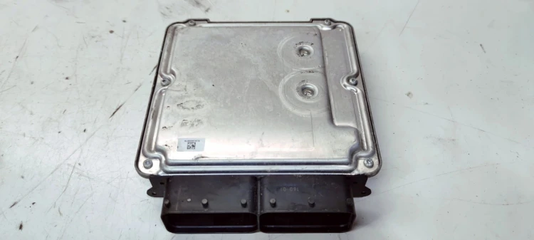 KOMPUTER STEROWNIK SILNIKA AUDI A4 B9 A5 8W 2.0 TDI 04L907309L