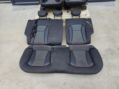 FOTEL FOTELE KOMPLET AUDI A1 8X 5-DRZWI SKÓRA+MATERIAŁ