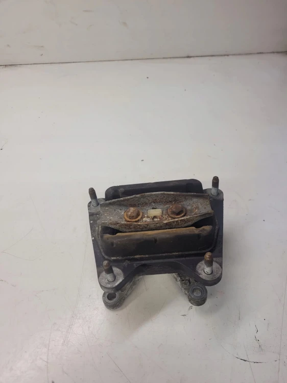 ŁAPA PODUSZKA SKRZYNI AUDI A6 C6 4F0399115AL