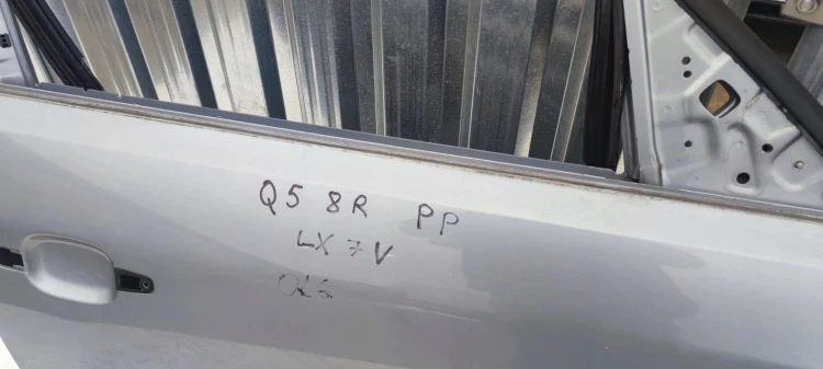 DRZWI PRAWY PRZÓD AUDI Q5 8R LX7V ORYGINAŁ 2008-2016