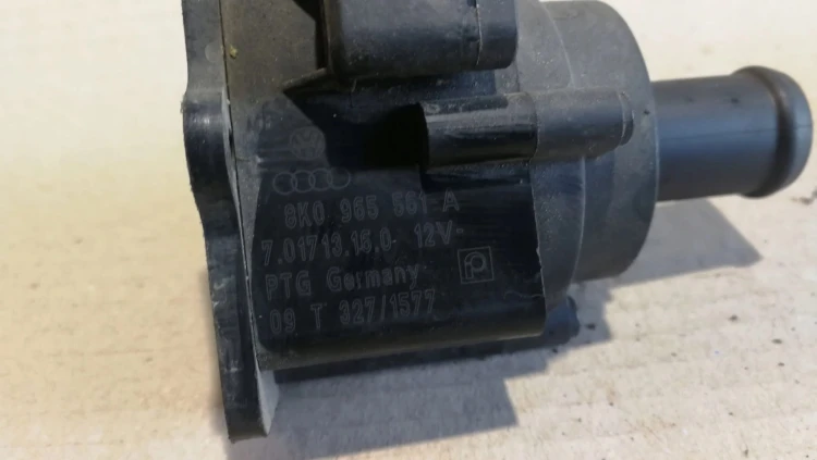POMPA WODY DODATKOWA AUDI VW SEAT SKODA 8K0965561A