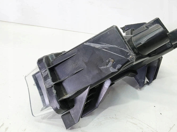 HALOGEN PRAWY PRZÓD TESLA MODEL 3 Y LIFT 1624798-00-A