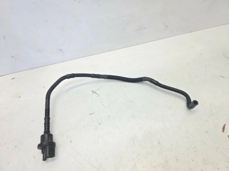 ROZDZIELACZ ZAWÓR PRZEWÓD PODCIŚNIENIA AUDI VW 03C133366BA 6QE906517A