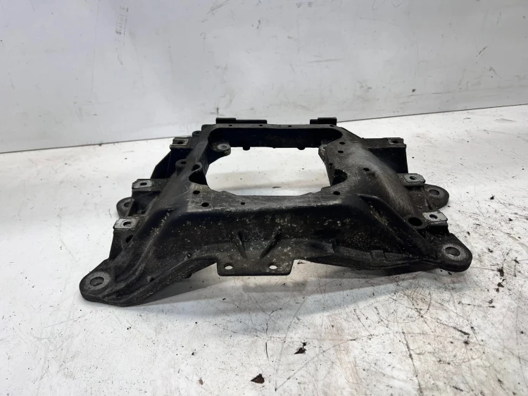 ŁAPA PODPORA SKRZYNI BIEGÓW AUDI A6 A7 4G0399263R