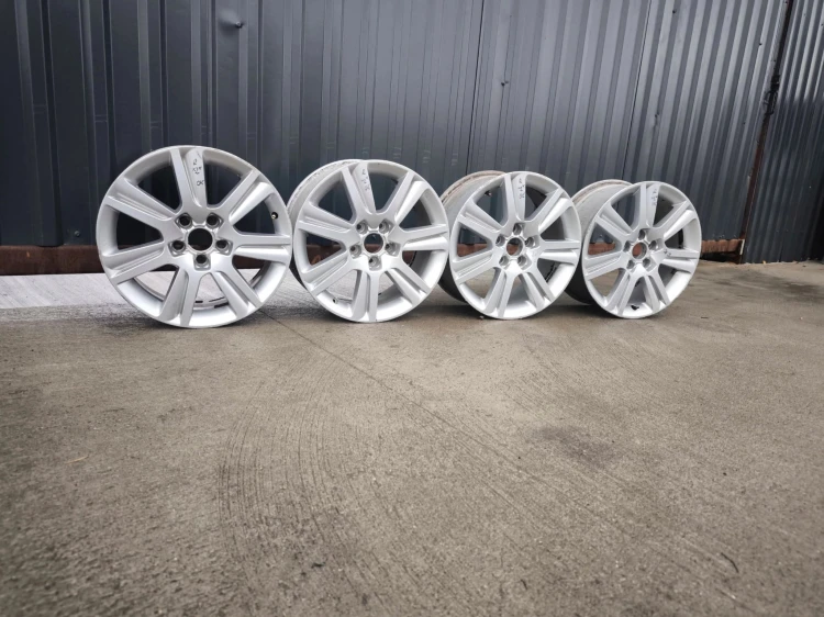 FELGA FELGI VW AUDI A4 A5 A6 7.5J R17 ET45 8K0601025B R*2* KOMPLET PROSTE