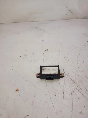 MODUŁ STEROWNIK ALARMU AUDI A4 A6 A8 4D0951173