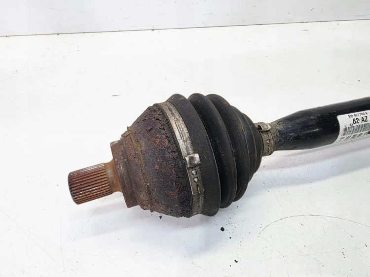 PÓŁOŚ PRWAY PRZÓD AUDI TT TTS 8J 2.0 TFSI QUATTRO 8J0407762A