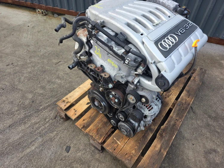 SILNIK KOMPLETNY R32 AUDI A3 TT VW GOLF ITP 3.2 VR6 BMJ 124800KM !!!