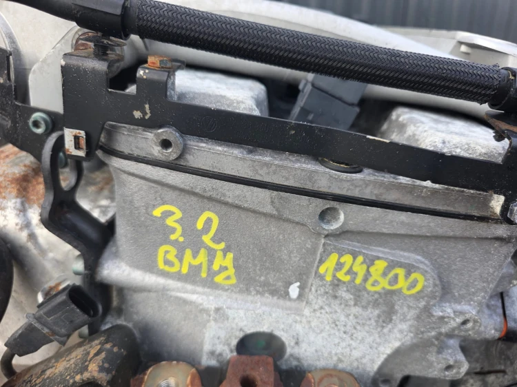 SILNIK KOMPLETNY R32 AUDI A3 TT VW GOLF ITP 3.2 VR6 BMJ 124800KM !!!