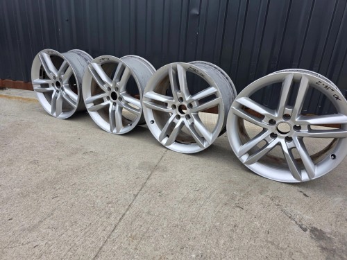 FELGA FELGI VW AUDI A4 A5 A6 ITP 9.0J R19 ET32 4H0601025R Z*75* OK