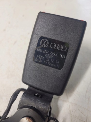 ZAPINKA PASA TYŁ PRAWA LEWA AUDI A1 8X0857739C