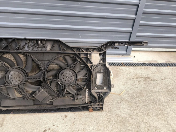 PAS PRZEDNI KOMPLETNY AUDI A4 B8 LIFT 1.8 2.0 TDI TFSI 2 WENTYLATORY MANUAL