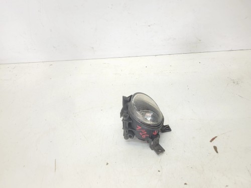 HALOGEN LAMPA PRZECIWMGIELNA LEWY PRZÓD AUDI A3 8P A4 B7 8E0941699C