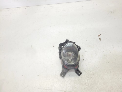 HALOGEN LAMPA PRZECIWMGIELNA LEWY PRZÓD AUDI A3 8P A4 B7 8E0941699C