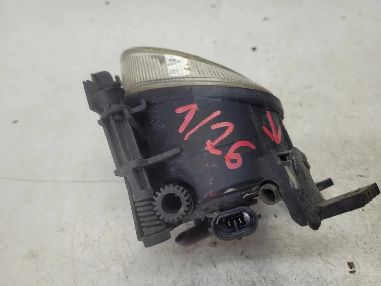 HALOGEN LAMPA PRZECIWMGIELNA LEWY PRZÓD AUDI A3 8P A4 B7 8E0941699C