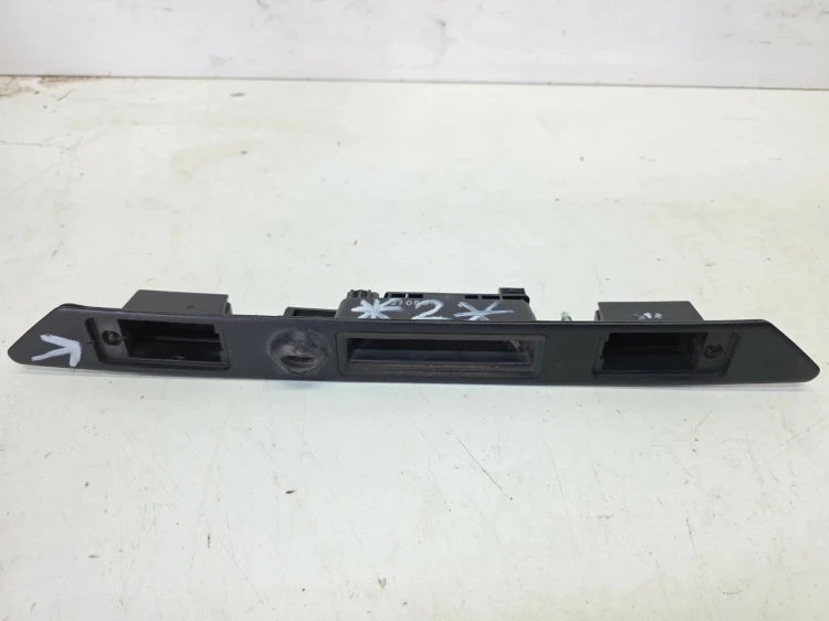 PODŚWIETLENIE TABLICY REJESTRACYJNEJ AUDI A3 A4 A6 8E0827574C **2**